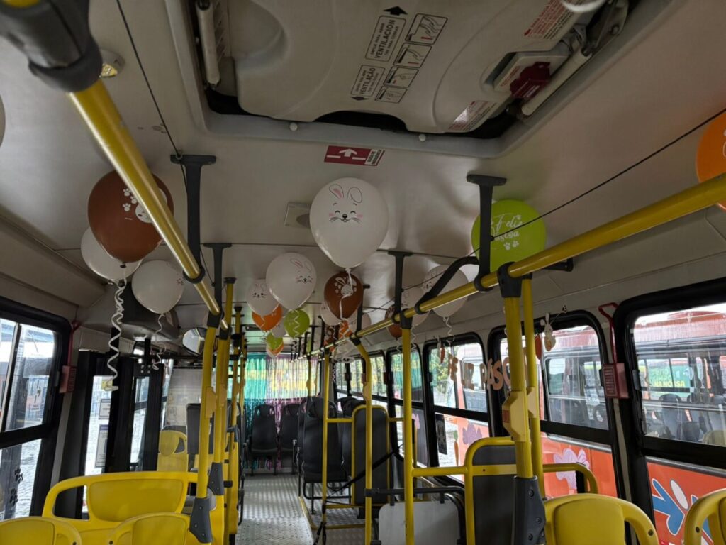 Ônibus de Páscoa da VCG circula por Ponta Grossa