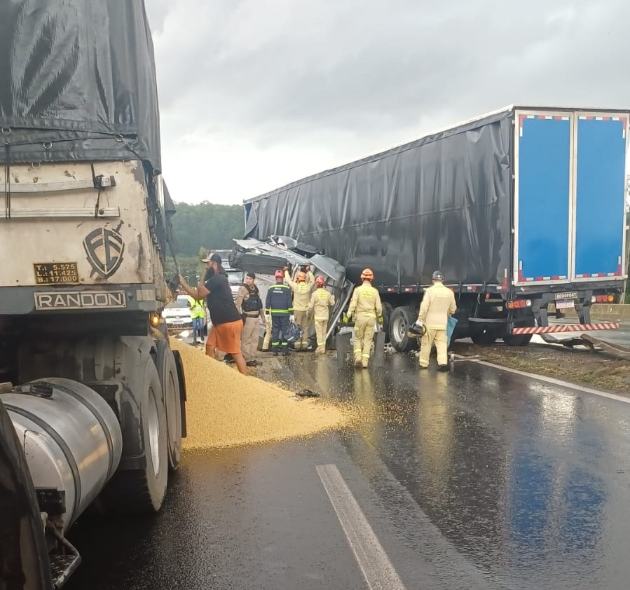 acidente rodovia