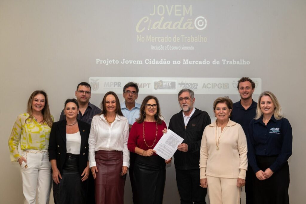 autoridades lançaram parceria do programa Jovem Cidadão