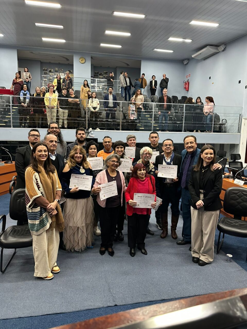 Camara aplaude artistas que relembram Corina Portugal