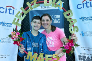 CD_X_Nadando