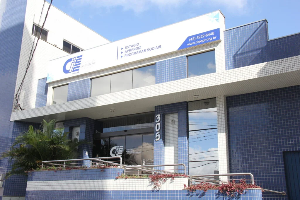 EC_JA_Fachada_CIEE_Ponta_Grossa_junho_2021-45-1024×683-1