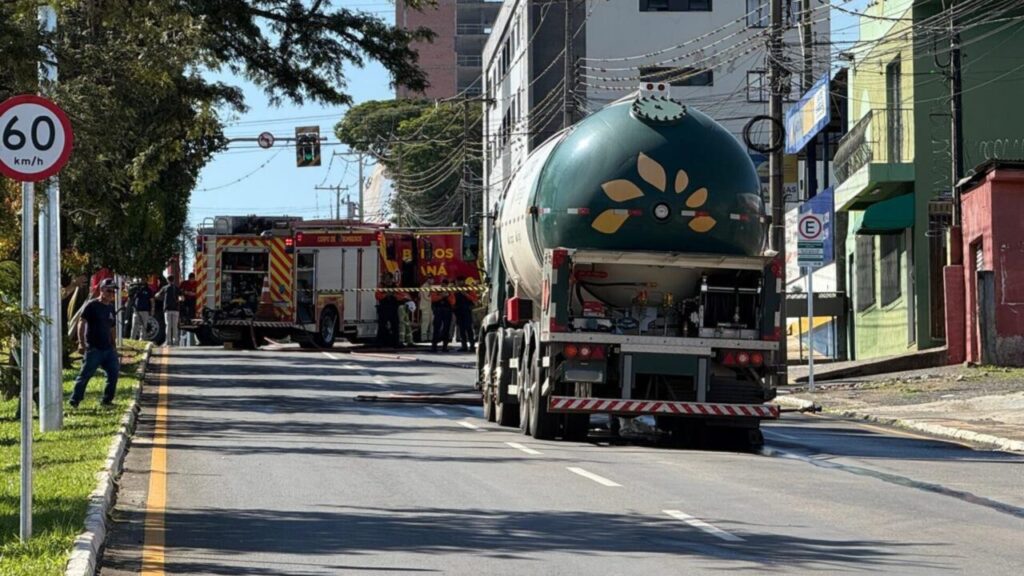 EDIÇÃO DE IMAGENS DC (1)