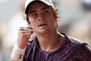 JOÃO FONSECA VENCE DJOKOVIC EM ROLAND GARROS