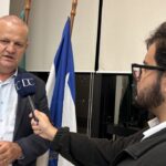 Secretário Aldo Bona concedendo entrevista ao Diário dos Campos