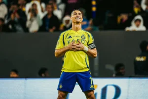 cristiano_ronaldo_al_nassr-e1732900368193
