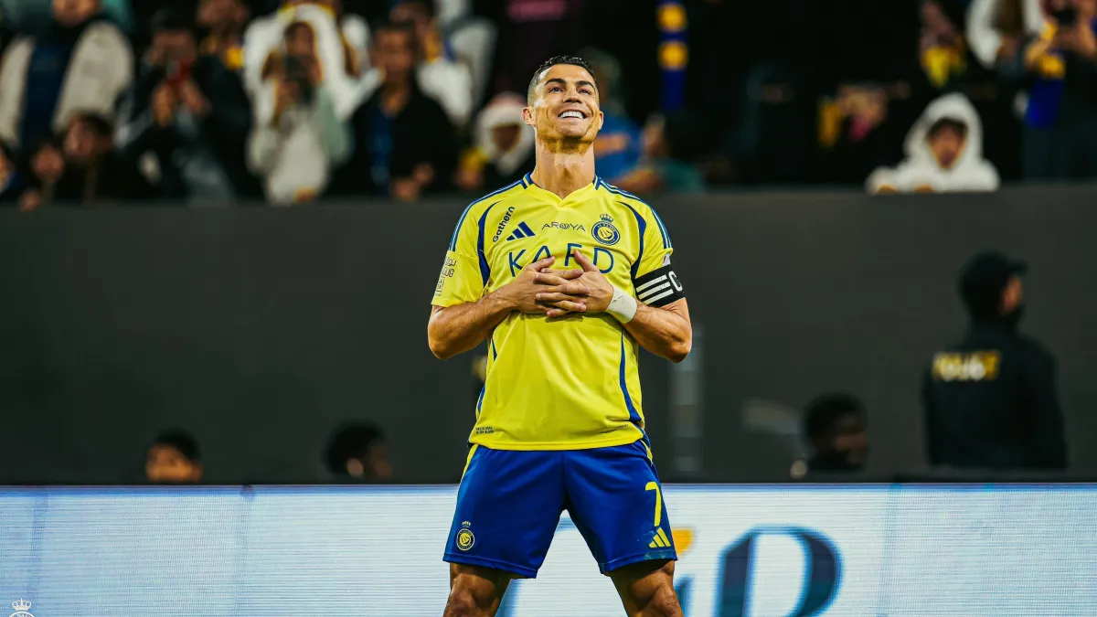 cristiano_ronaldo_al_nassr-e1732900368193