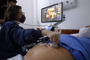 hospital do trabalhador – UTI neonatal – atendimento hospital de crianças prematuras – exame de ecografia