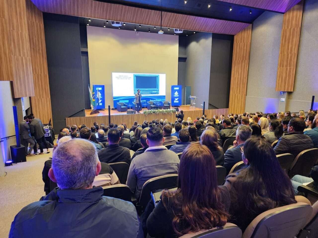 Evento do SECOVI PR