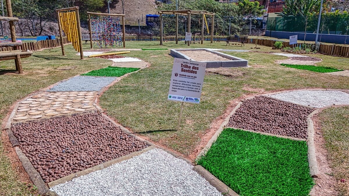 Praça Sensorial em Castro