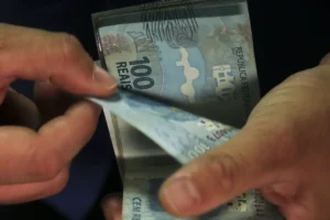 dinheiro de ações do INSS