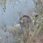 CARRO SUBMERSO RIO TIBAGI