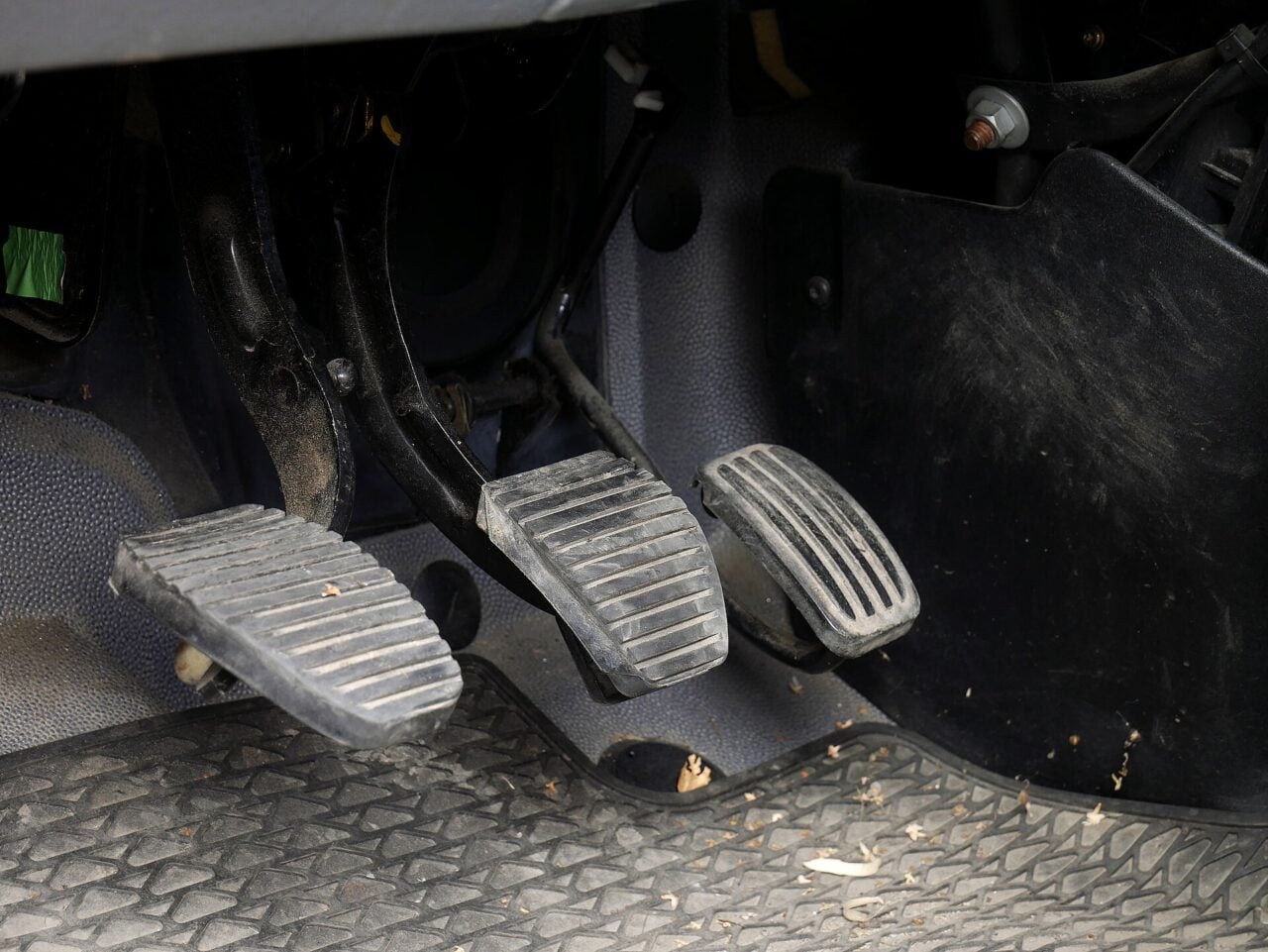 Car pedals 20180814