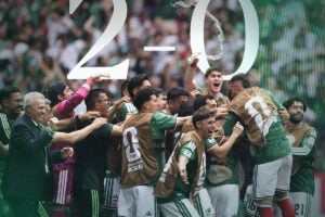 MEXICO TWITTER VITORIA