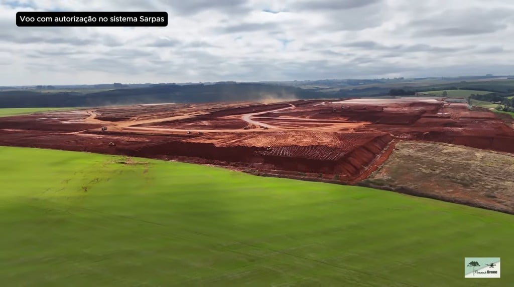 Imagem aérea do terreno da XBRI Pneus em Ponta Grossa