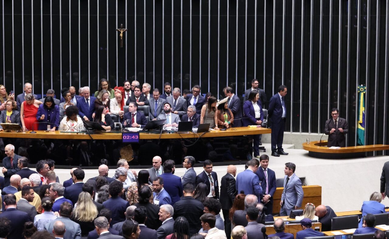 Câmara dos Deputados após votação do fim da escala 6x1