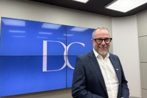 Diretor de Comércio da ACIPG nos estúdios do Diário dos Campos