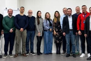 Representantes do setor produtivo após reunião no Sebrae