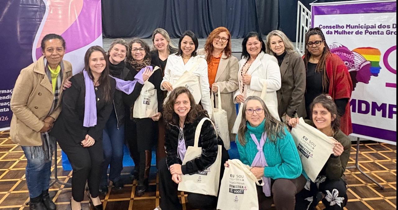 Encontro Intersetorial Municipal de Enfrentamento à Violência Contra a Mulher.
