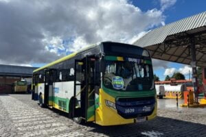 Ônibus da VCG personalizado para a Copa