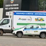 Veículos e equipamentos para fortalecer a reciclagem de resíduos sólidos