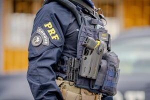 PRF atende acidente na BR-277