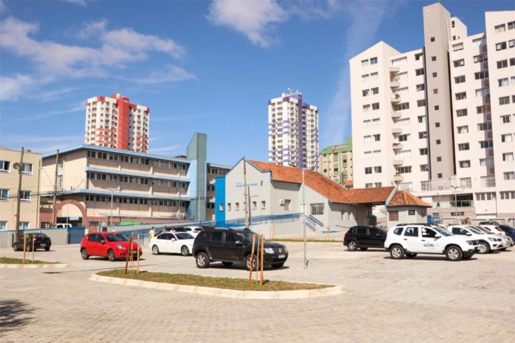 estacionamento do campus centro da uepg