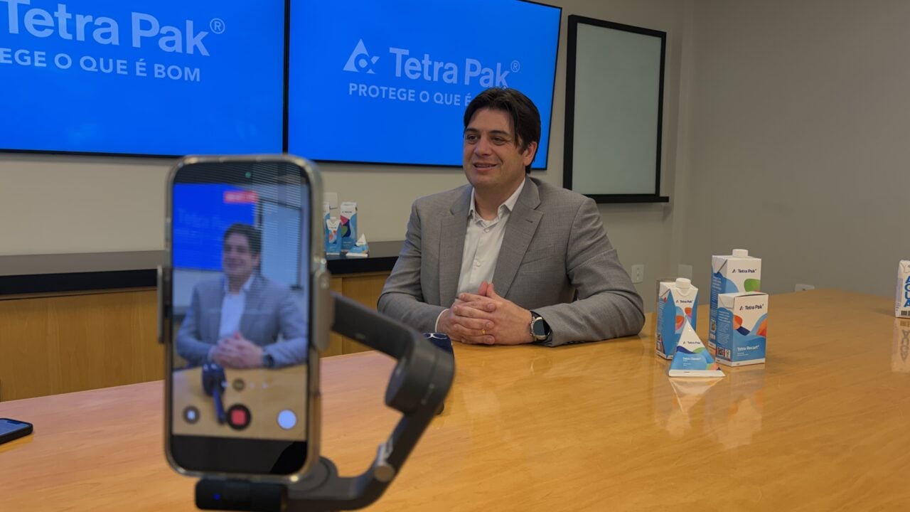 Executivo da Tetra Pak fala ao DC.
