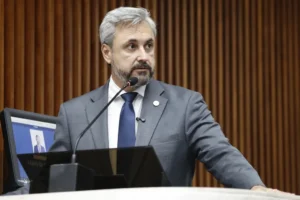 Deputado Fabio Oliveira (Novo).