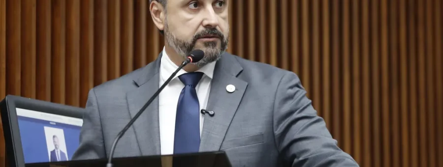Deputado Fabio Oliveira (Novo).