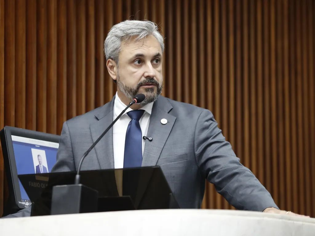 Deputado Fabio Oliveira (Novo).