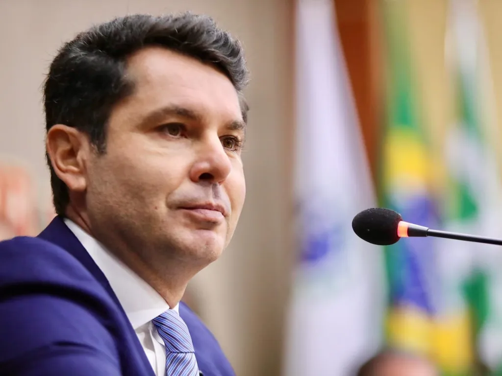 Deputado Alexandre Curi