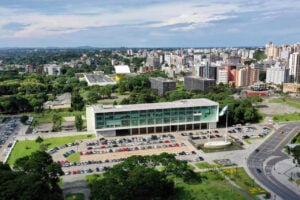 Estado nomeia 1.668 aprovados em cinco concursos públicos