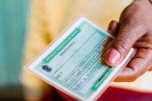 CD_x_saiba quem pode ou não pode votar_divulgação TSE