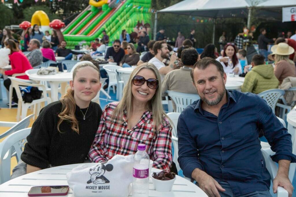 F (161)