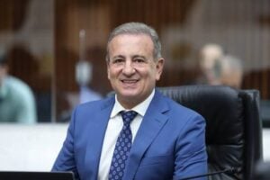 Deputado estadual Moacyr Fadel no Plenário da Assembleia Legislativa do Paraná