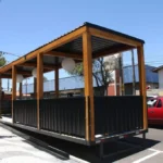 Parklet em frente a restaurante na Rua Balduíno Taques em Ponta Grossa