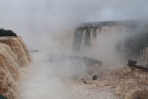 Vazão Cataratas do Iguaçu – 30 de julhjo – Mariana Kissel Urbia Cataratas (1) (1)