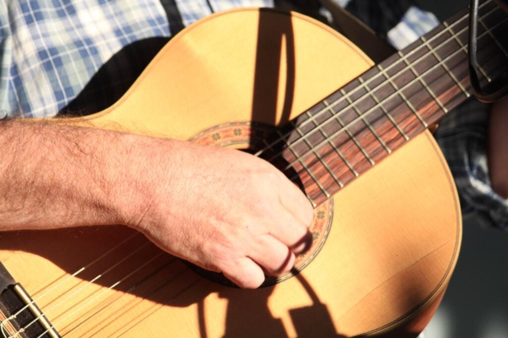 violão