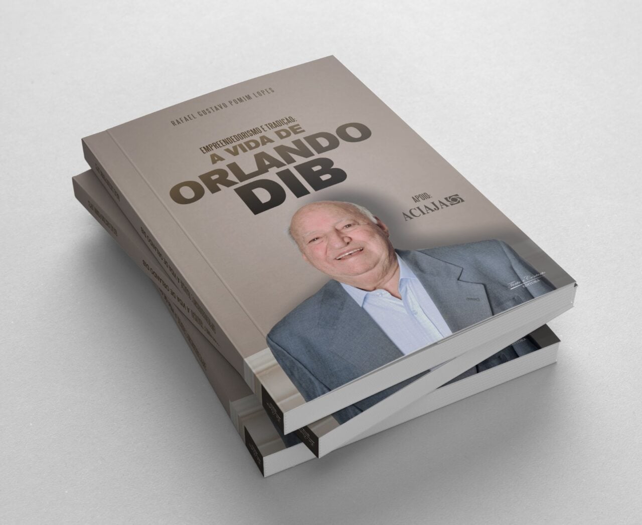 Livro "A vida de Orlando Dib"