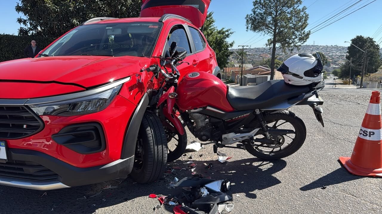 Colisão Moto Carro Ponta Grossa PG Avenida Monteiro Lobato